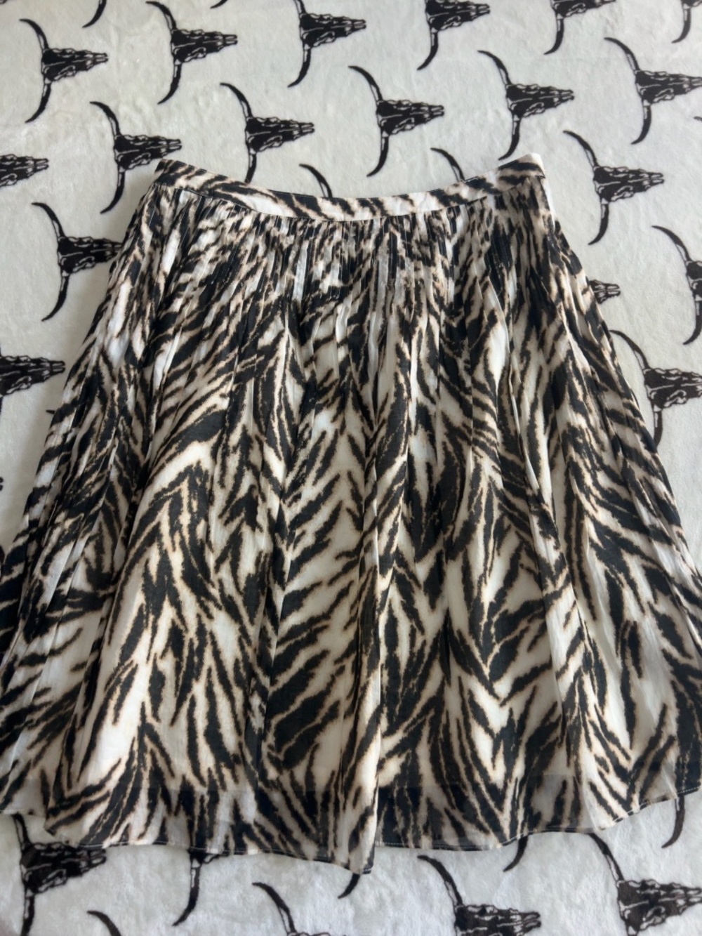 Talbots Petites Animal Print Pleated Skirt Size 6